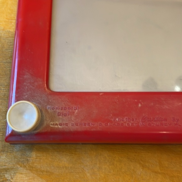Vintage Etch a sketch - Picture 2 of 4